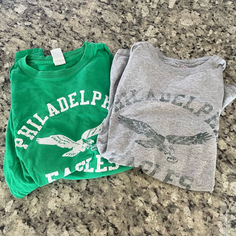 Lot (2) Philadelphia Eagles Mens Green and Gray Wentz Shirts L